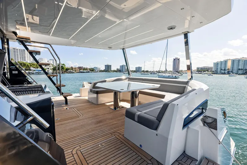 Food Fighter Yacht Photos Pics 2023 Galeon 640 Flybridge- FOOD FIGHTER- Aft Deck Seating