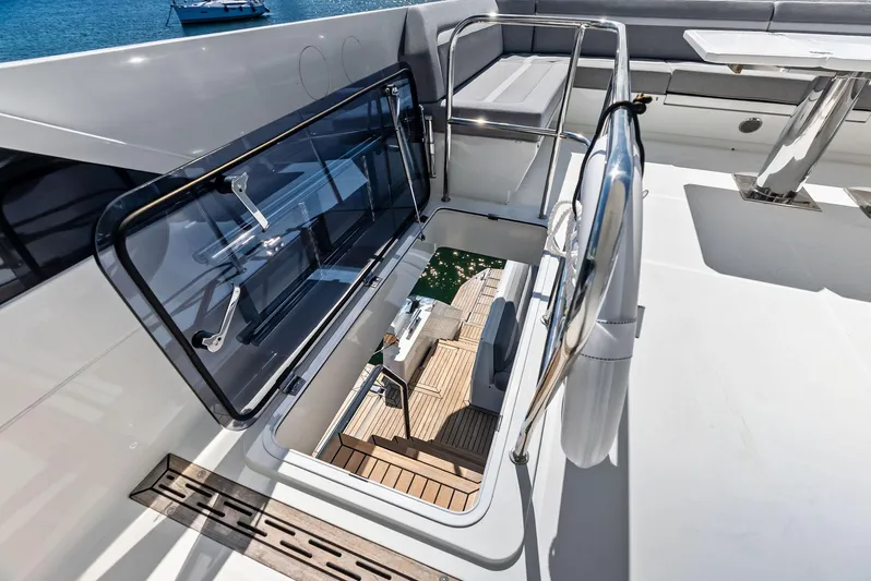 Food Fighter Yacht Photos Pics 2023 Galeon 640 Flybridge- FOOD FIGHTER- Flybridge Stairs Flybridge Stairs