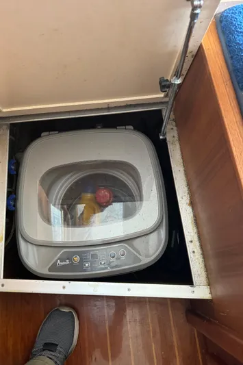 Half Fast Yacht Photos Pics 