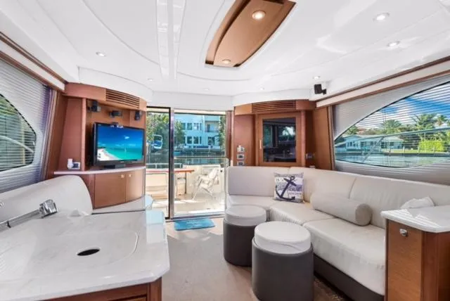 Exodus Yacht Photos Pics Sea Ray 52 - Salon