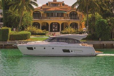 Yacht