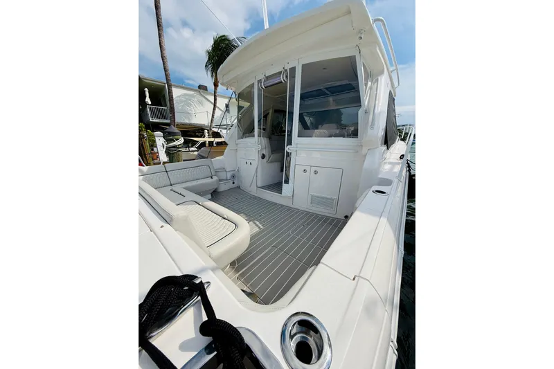  Yacht Photos Pics 2021 Intrepid 410 Evolution yacht with spacious deck and modern design.