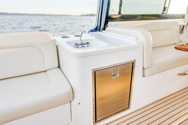 2023 MJM Yachts MJM 3