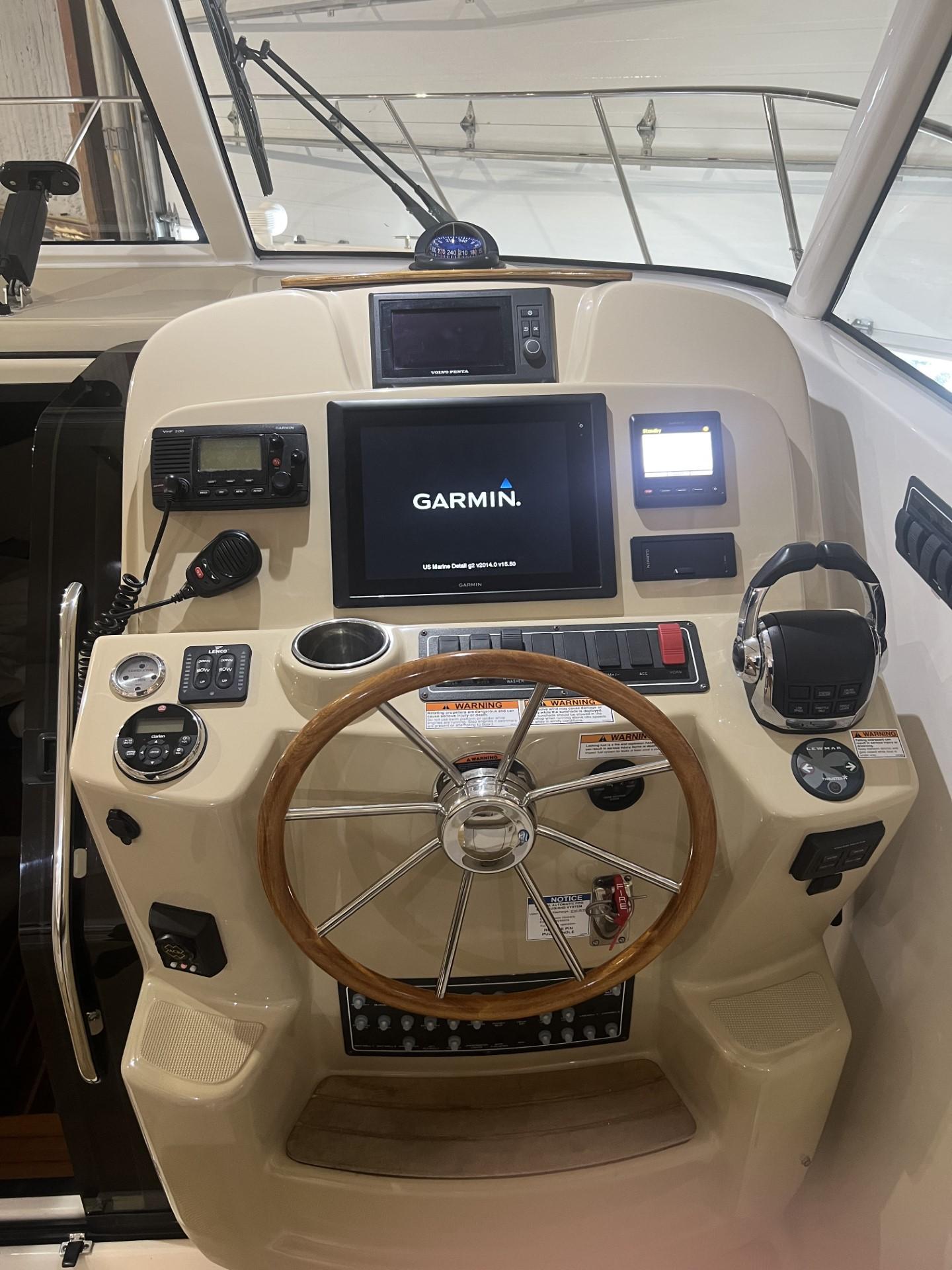 2015 Tiara Yachts 3100 Cruiser for sale YachtWorld