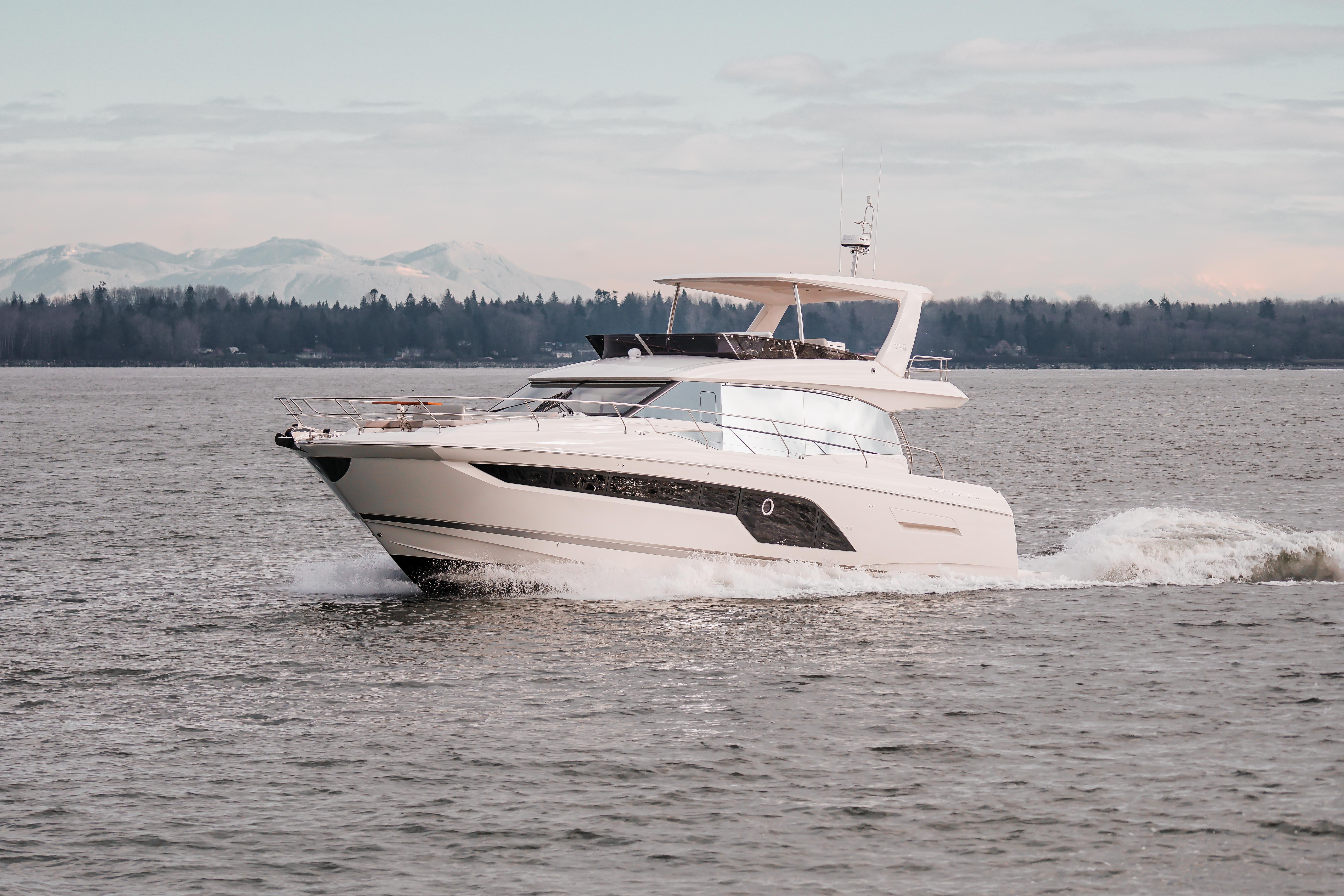 2024 Prestige 590 Flybridge For Sale - Yachtworld