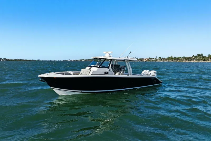  Yacht Photos Pics 2024 Pursuit S 358 Sport - Profile