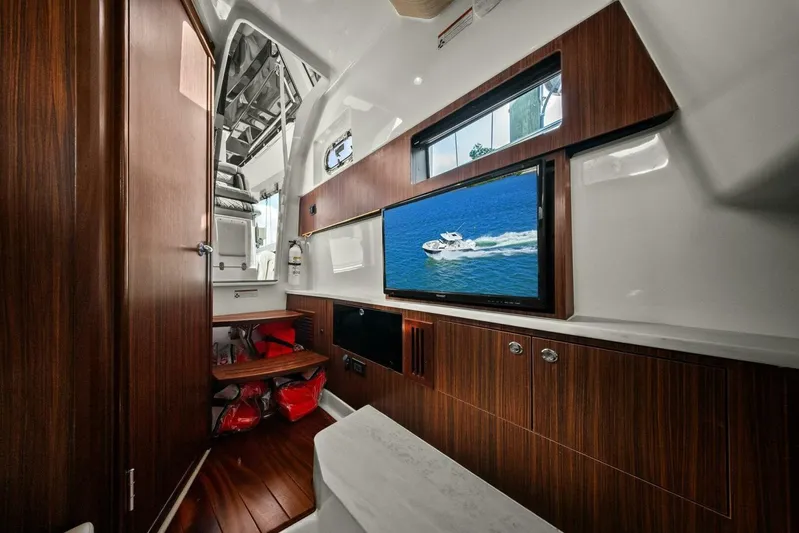  Yacht Photos Pics 2024 Pursuit S 358 Sport - Cabin