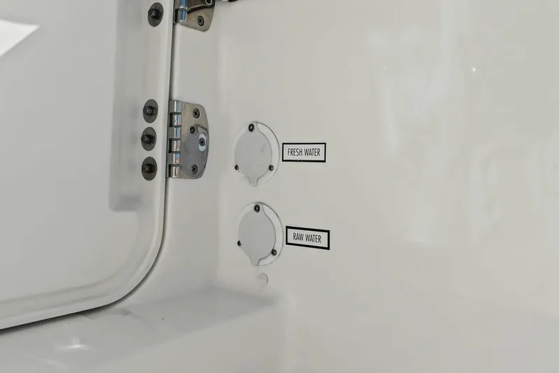  Yacht Photos Pics 2024 Pursuit S 358 Sport - Water