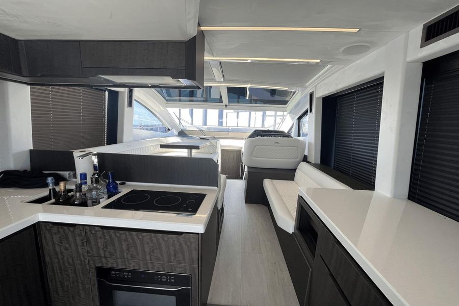 2023 Galeon 470 Sky