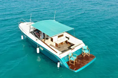 1990 Glastron 350 Riviera IV