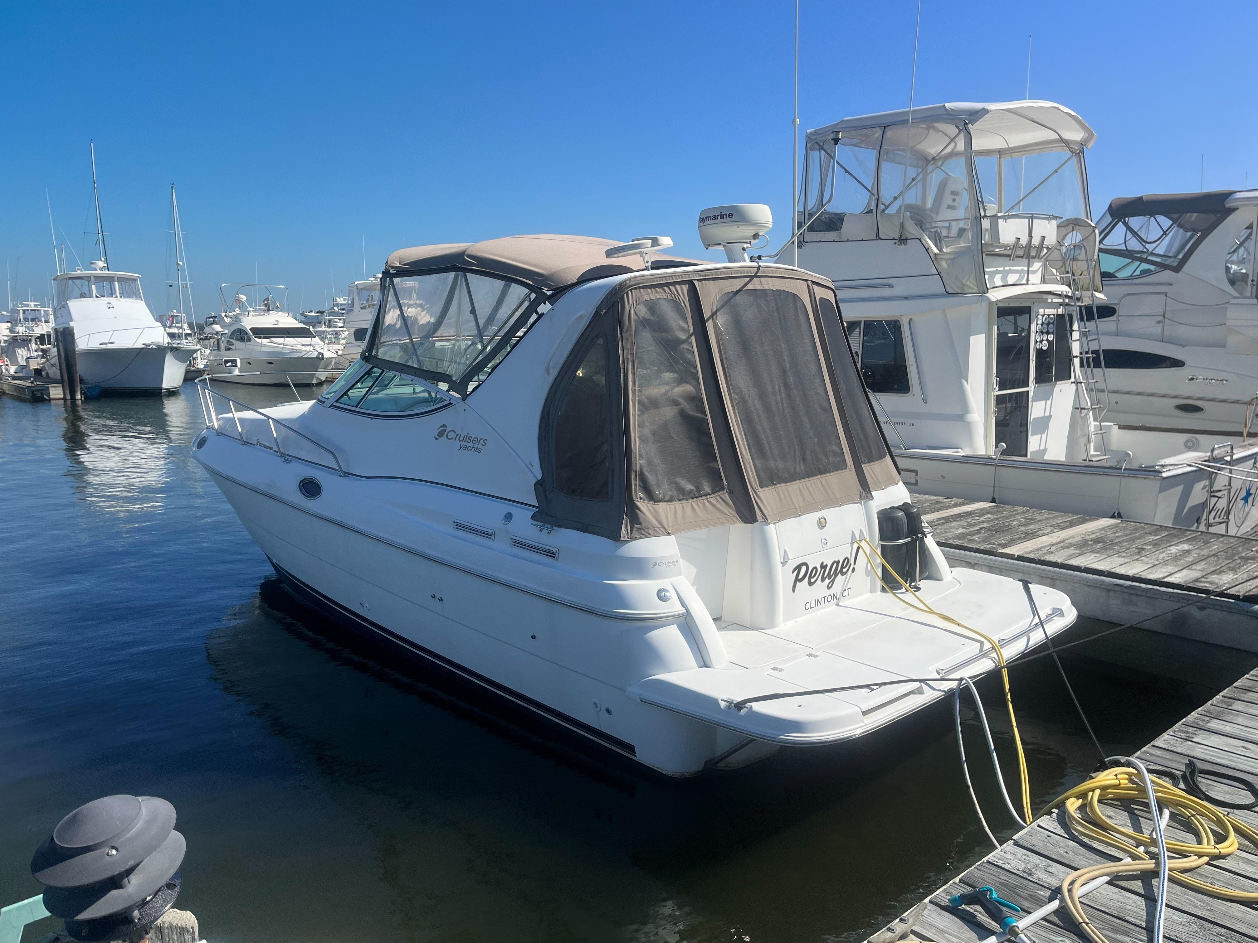 2002 Cruisers Yachts 3075 Express Cruiser for sale YachtWorld