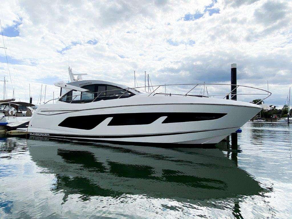 Sunseeker Predator 50 | 2019 | 16m - Essex | Boatshop24