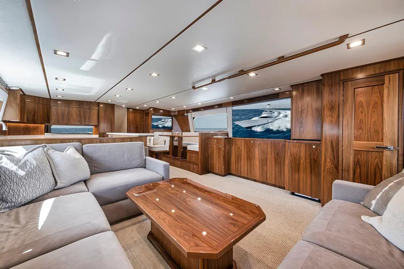 Lucky Wave Yacht Photos Pics Viking 80 Lucky Wave - Salon