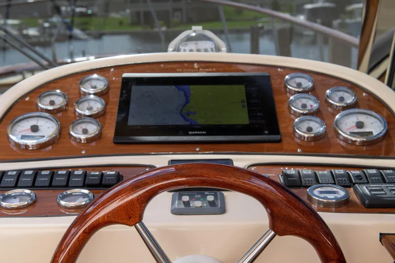 Fratelli Aprea Sorrento 32 Yacht Photos Pics Dashboard of 2020 Fratelli Aprea Sorrento 32 boat with navigation system and gauges.