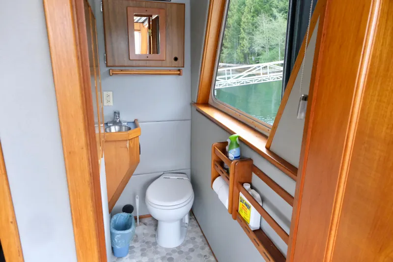 Argo Yacht Photos Pics 