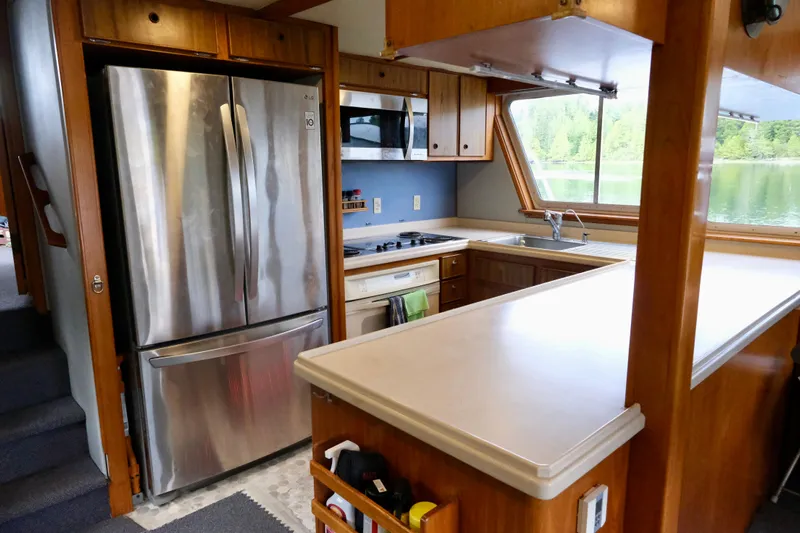 Argo Yacht Photos Pics 