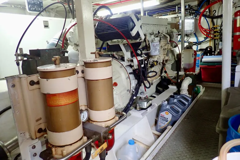 Argo Yacht Photos Pics 