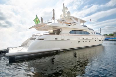 Falcon 115