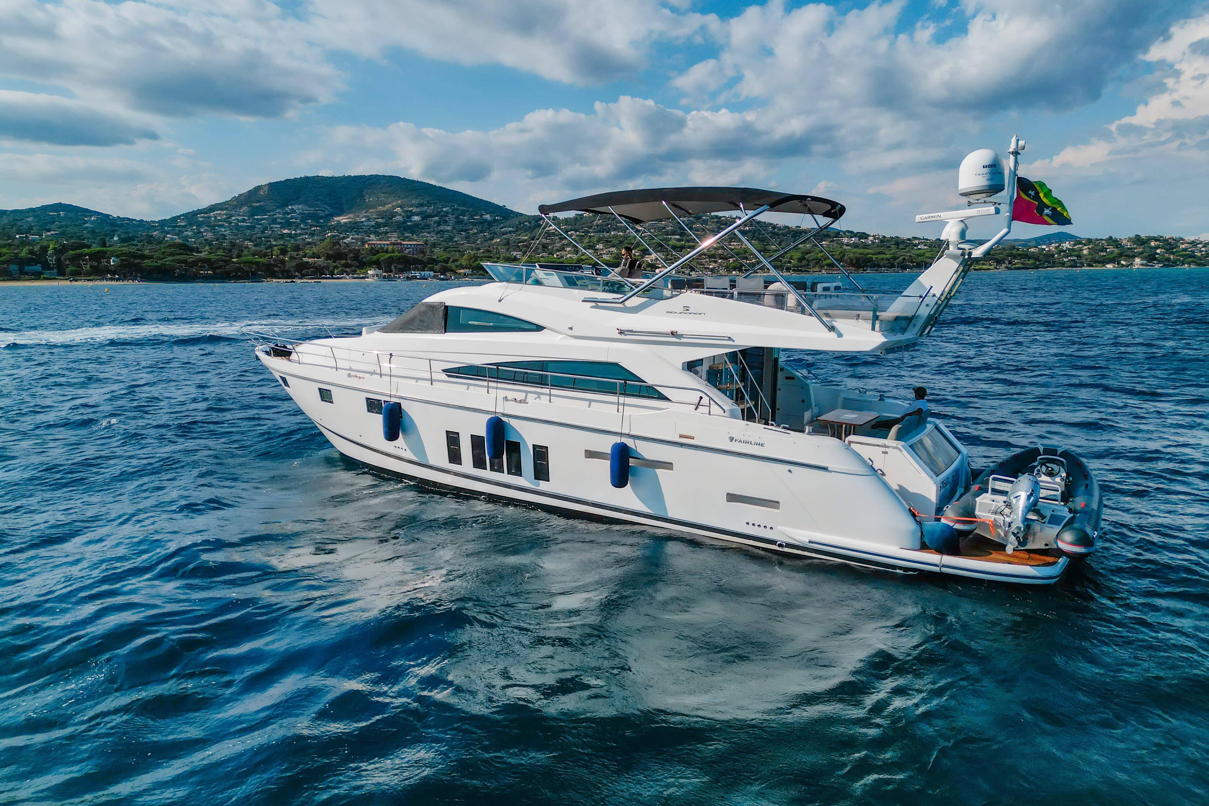 2015 Fairline Squadron 65