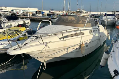 2000 Rio Yachts 750 Cruiser