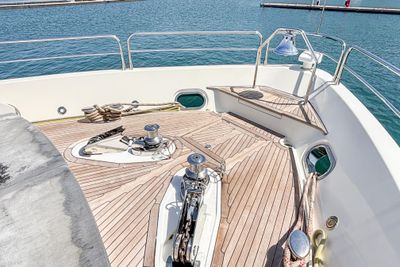 Yacht