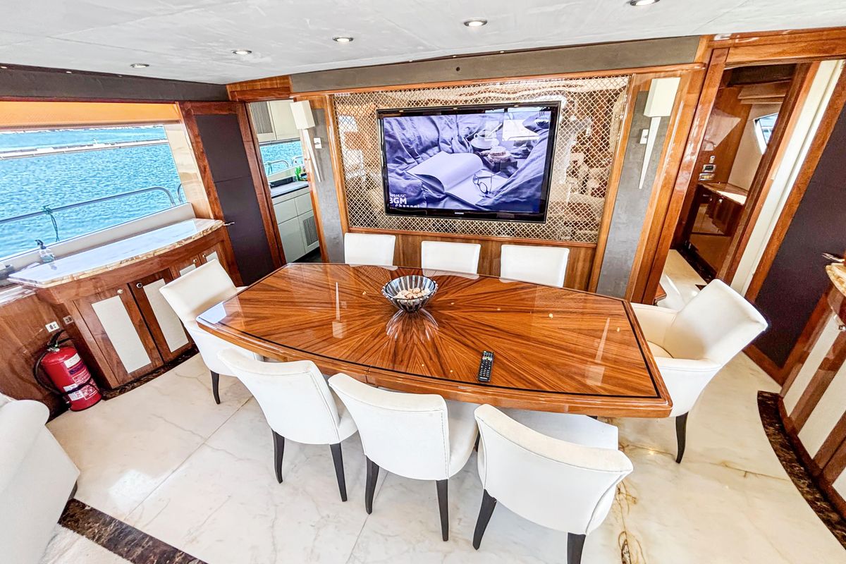 2010 Sunseeker 97 