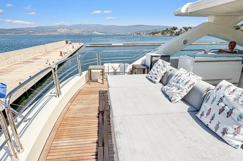  Yacht Photos Pics Luxurious Sunseeker 30 Metre Yacht 2010 with spacious deck and scenic ocean view.