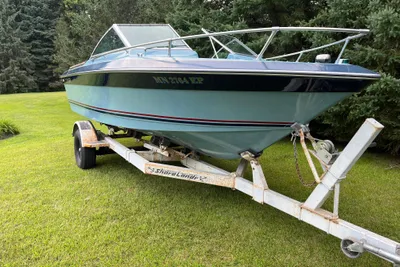 Century 3000 Bowrider