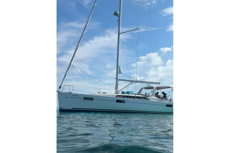 Mar III Yacht Photos Pics 2020 Beneteau Oceanis 41.1