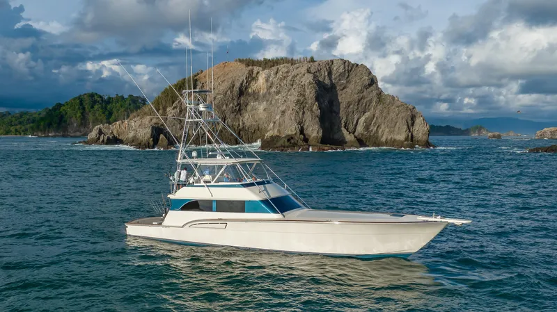 Crushing It Yacht Photos Pics 