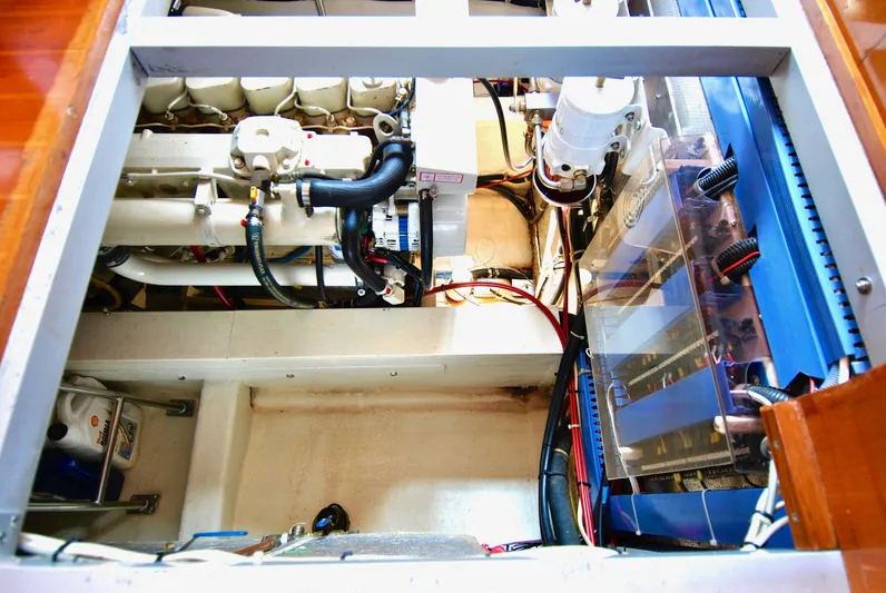 Valiant Yacht Photos Pics Engine room of 2004 Transpacific Marine Eagle 40, showcasing mechanical components and wiring.