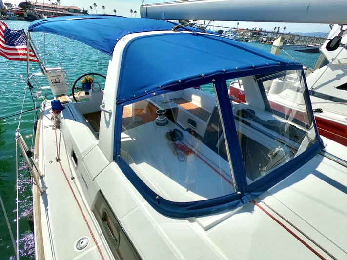 R & R Yacht Photos Pics 