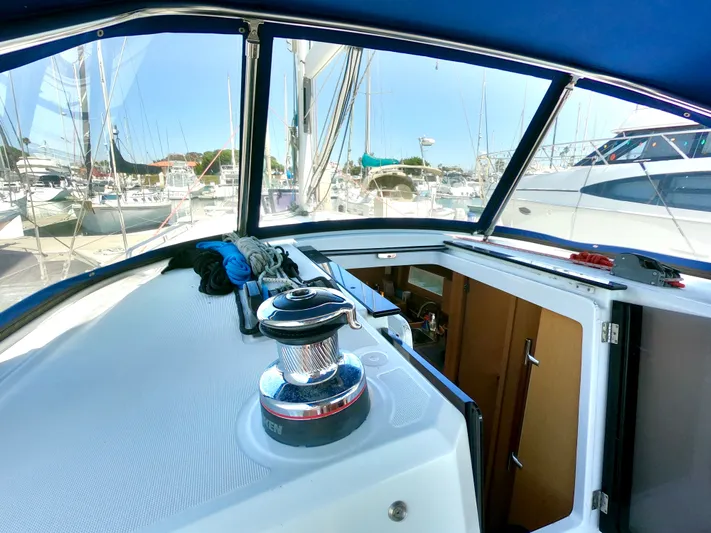 R & R Yacht Photos Pics 