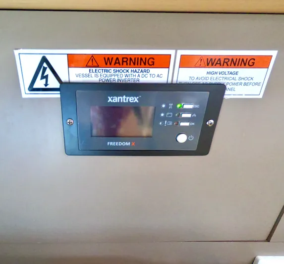 R & R Yacht Photos Pics 