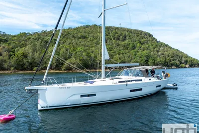Dufour 530