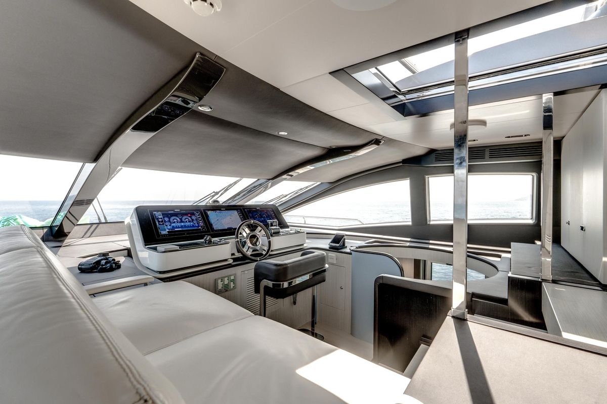 2019 Azimut 88 