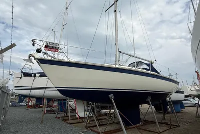 1986 Westerly Storm 33
