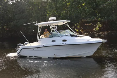 2012 Robalo R305 Walkaround