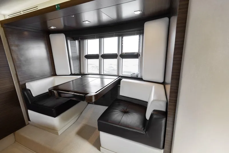 Knot On Call Yacht Photos Pics 