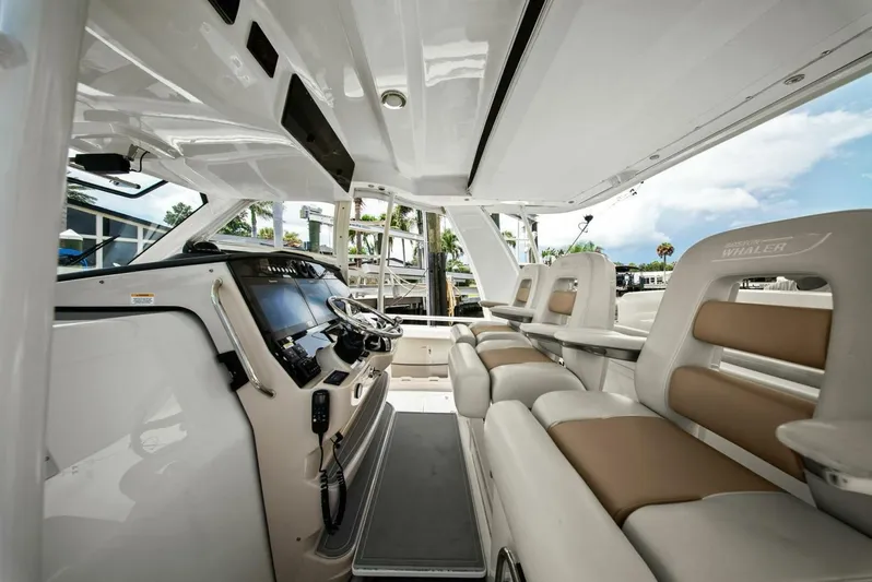 Margie Ann II Yacht Photos Pics 2018 Boston Whaler 42 Outrage W/ Tower - Image 27