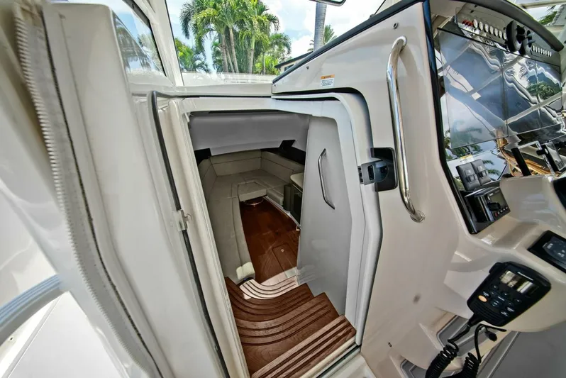 Margie Ann II Yacht Photos Pics 2018 Boston Whaler 42 Outrage W/ Tower - Image 24