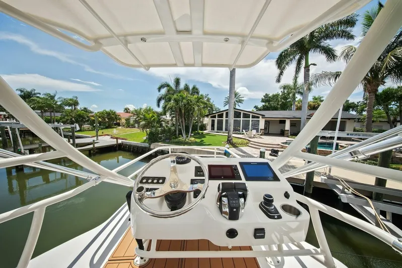 Margie Ann II Yacht Photos Pics 2018 Boston Whaler 42 Outrage W/ Tower - Image 46