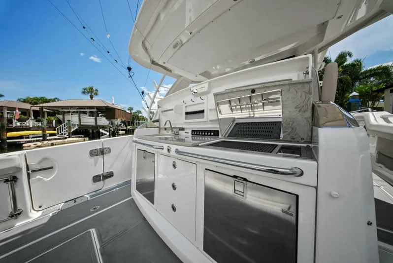 Margie Ann II Yacht Photos Pics 2018 Boston Whaler 42 Outrage W/ Tower - Image 37