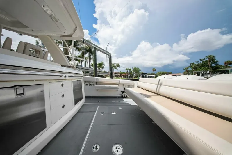 Margie Ann II Yacht Photos Pics 2018 Boston Whaler 42 Outrage W/ Tower - Image 39