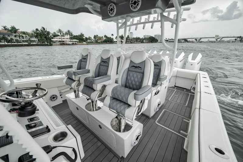 Looney Tune Yacht Photos Pics 