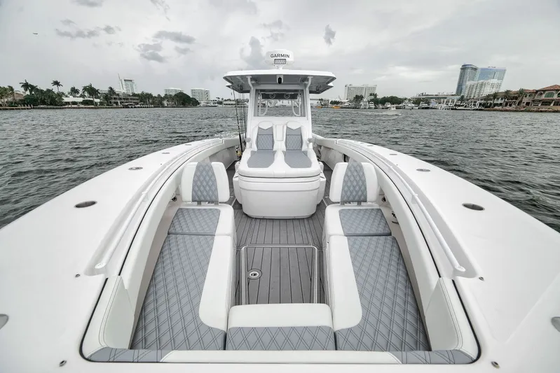 Looney Tune Yacht Photos Pics 