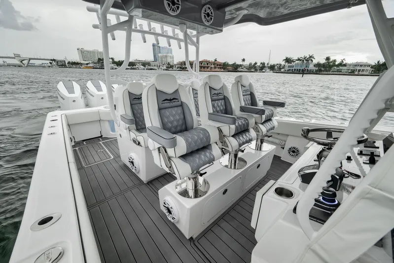 Looney Tune Yacht Photos Pics 