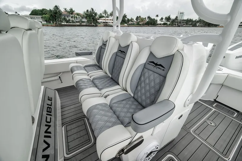 Looney Tune Yacht Photos Pics 