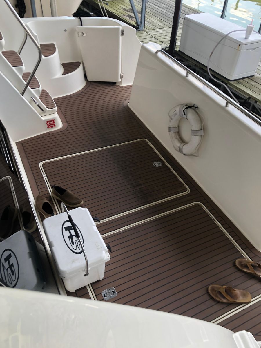 2007 Meridian 58 
