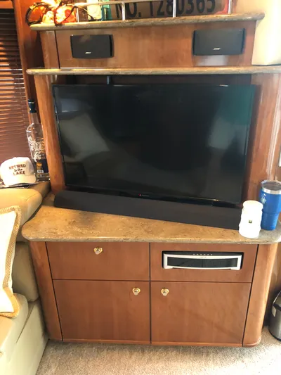 Deep Runner Yacht Photos Pics 